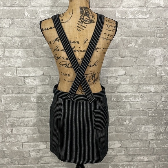 Sweet Pot Striped Overall Skirt Jumper - Picture 7 of 10